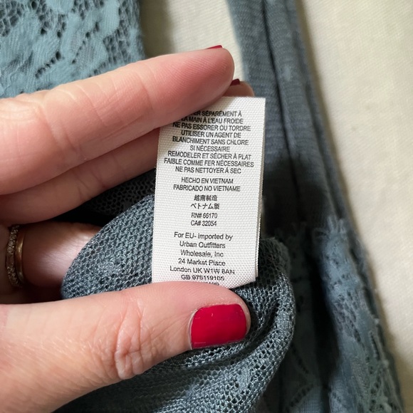 Free people lace and sheer blouse size x small dusty blue - Picture 10 of 10